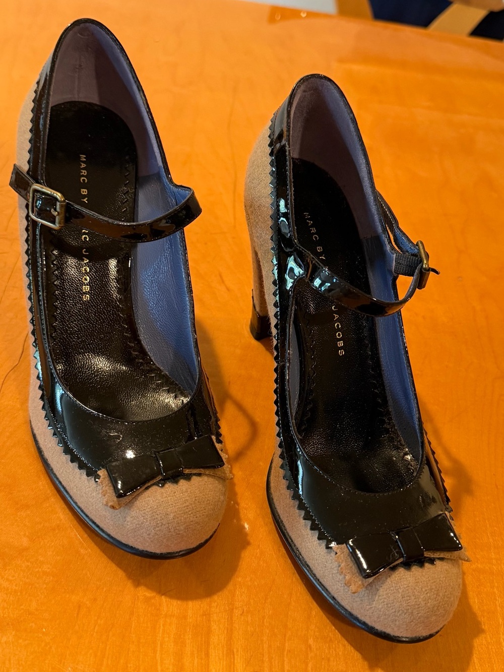 Marc by Marc Jacobs Tan Suede and Black Patent Mary Jane Heels